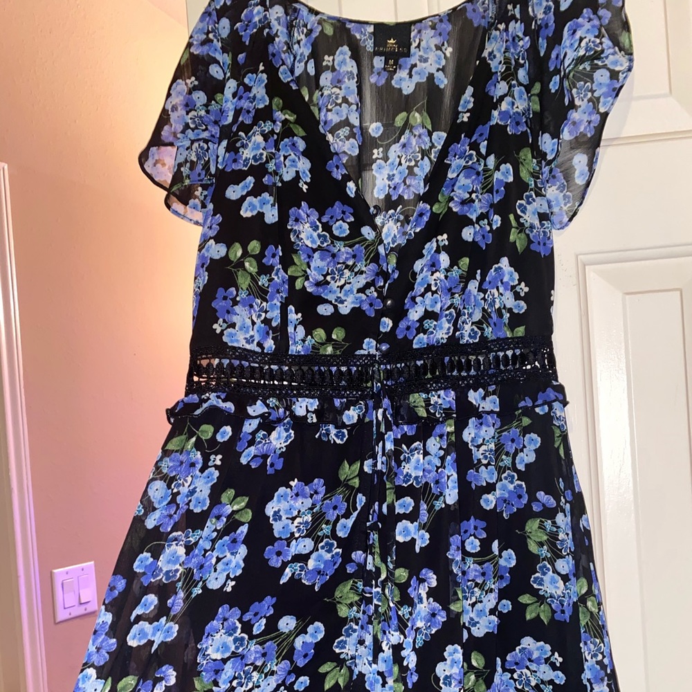 Gorgeous floral dress